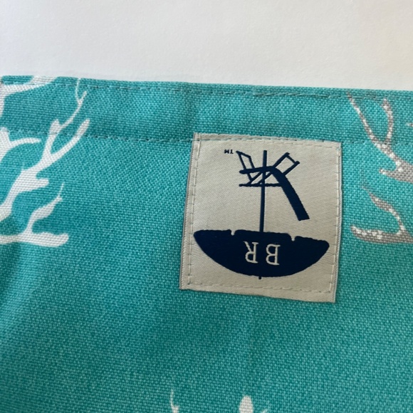 Bohicket Road Travel Mini in Turquoise Coral - Picture 6 of 7